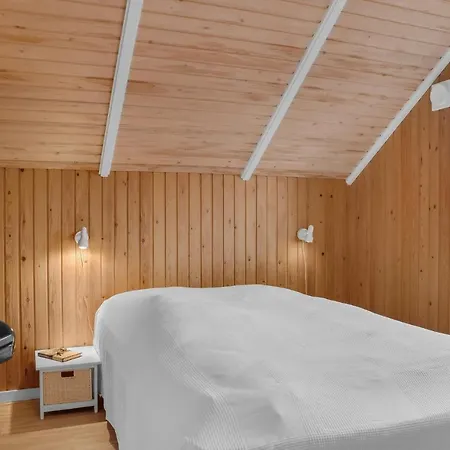 Σπίτι διακοπών 3 Bedroom Stunning In *