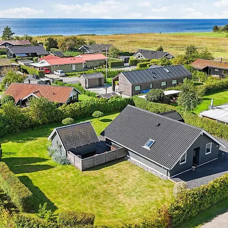 Casa vacanze 3 Bedroom Stunning In *